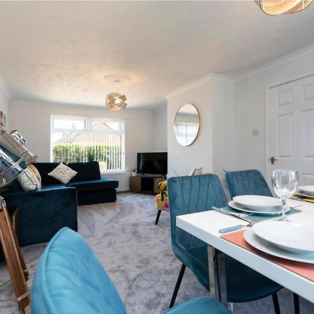 Home From Home In Guisborough Bagian luar foto