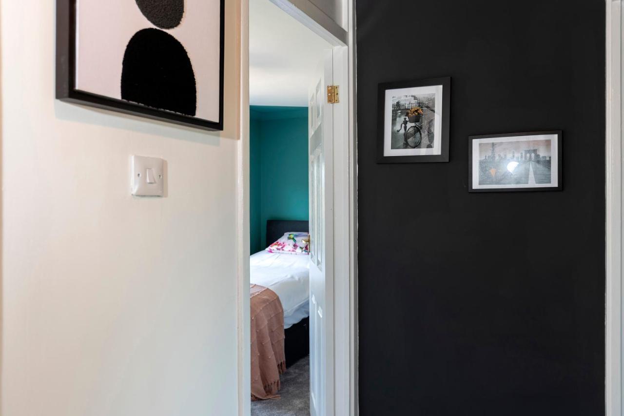 Home From Home In Guisborough Bagian luar foto